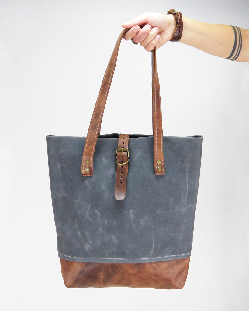 BG Leather Shopping Bag